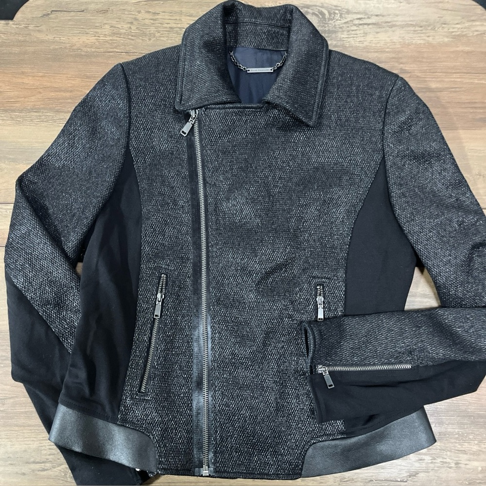 Elie Tahari Women’s MAE Moto Jacket Black Size M Hem Lamb Leather, Excellent EUC